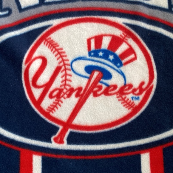 NEW YORK YANKEES THROW APPROX 43"X60" new New York City baseball jeter judge - Picture 3 of 5